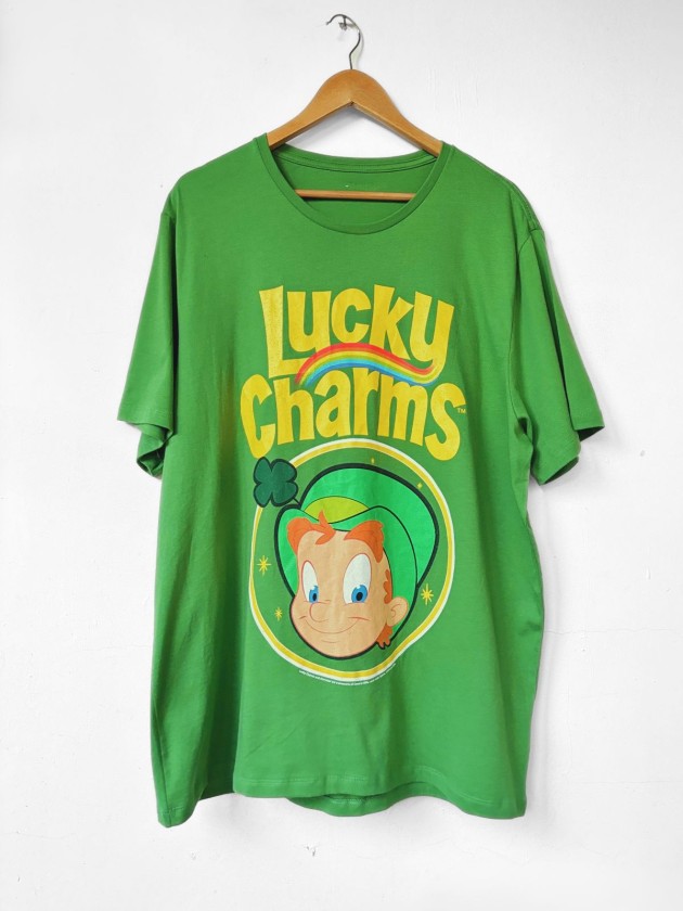 CAMISETA LUCKY CHARMS