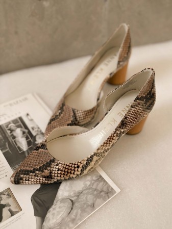 TACONES SNAKE PRINT