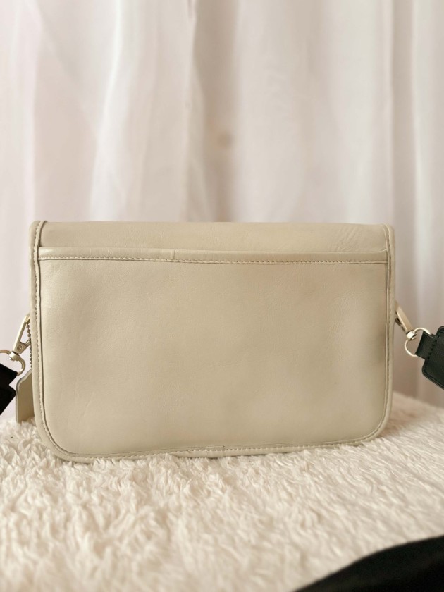 CARTERA COACH LEGACY POCKET PURSE